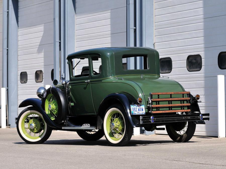  Ford Model A 5-Window Coupe 1930 года  (фото 14 из 16)